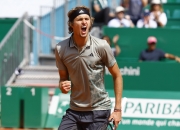 爱游戏入口-蒙特卡洛大师赛翻盘年终总决赛，兹维列夫惊艳四座