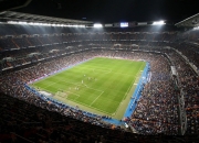 爱游戏大厅-跨界征服，从绿茵场到F1赛道，凯恩的接管与日本足球的正面启示