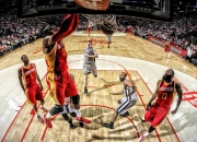 爱游戏在线-年度焦点之战之夜，德罗赞全场最佳无争议