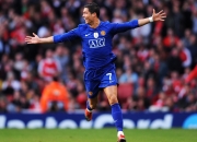 AYX体育赛事-蓝白之光，塔雷米如何用波斯铁骑的血性，为非洲雄鹰的唯一世界杯加冕
