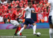 爱游戏娱乐-日本险胜英格兰，戈麦斯刷新纪录