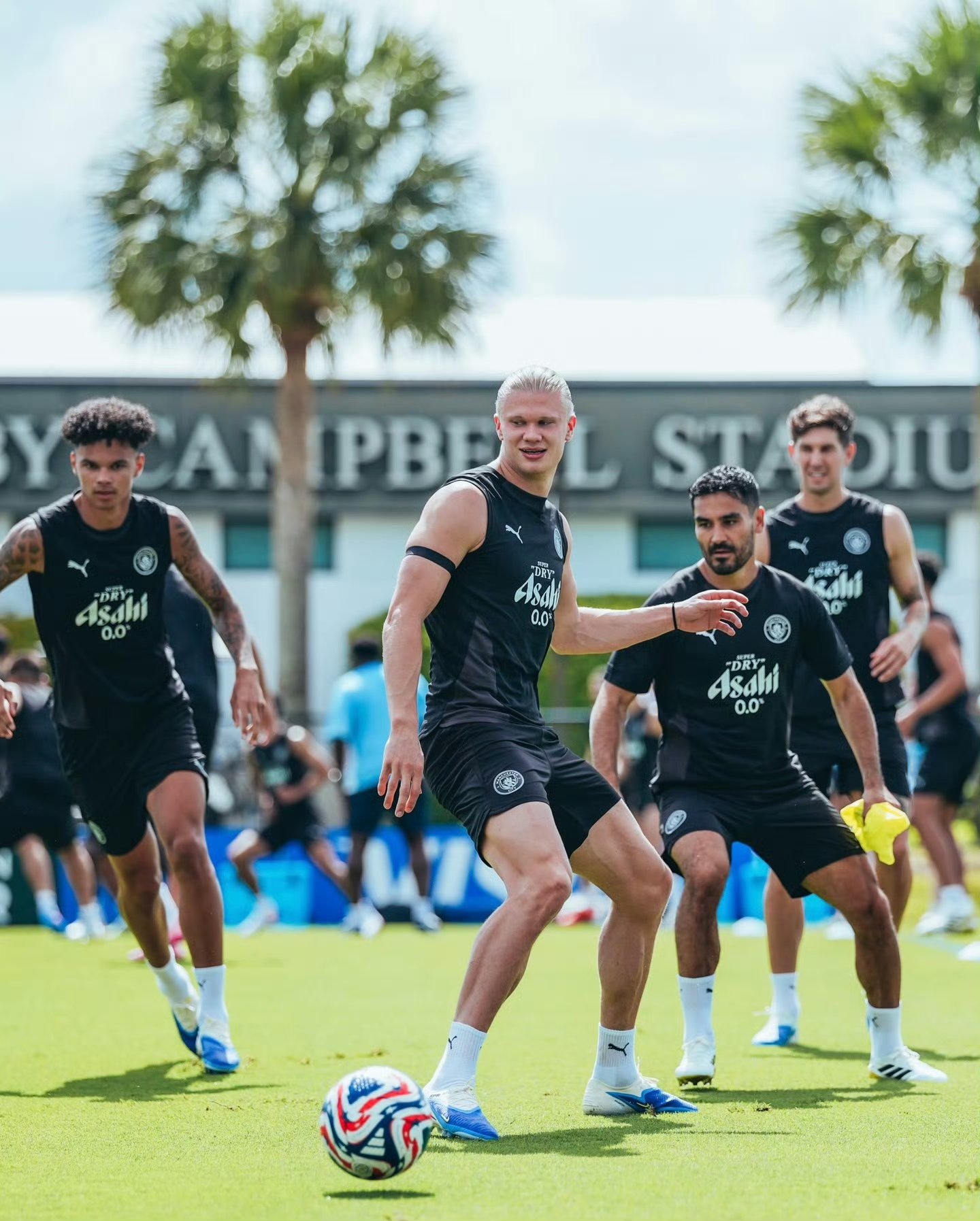 尤文力克荷兰，哈兰德高光表现