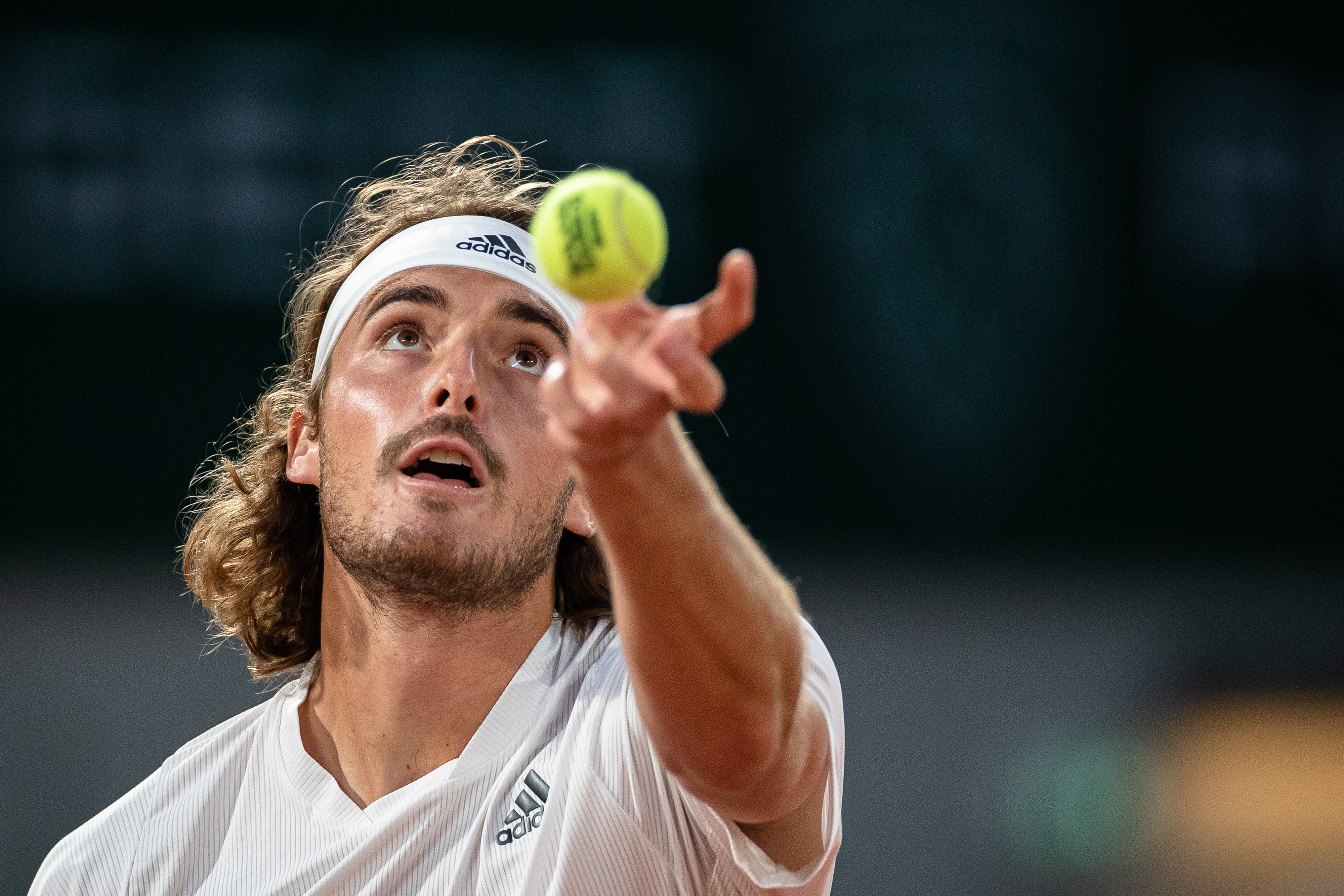 法网轻取澳网，西西帕斯刷新纪录