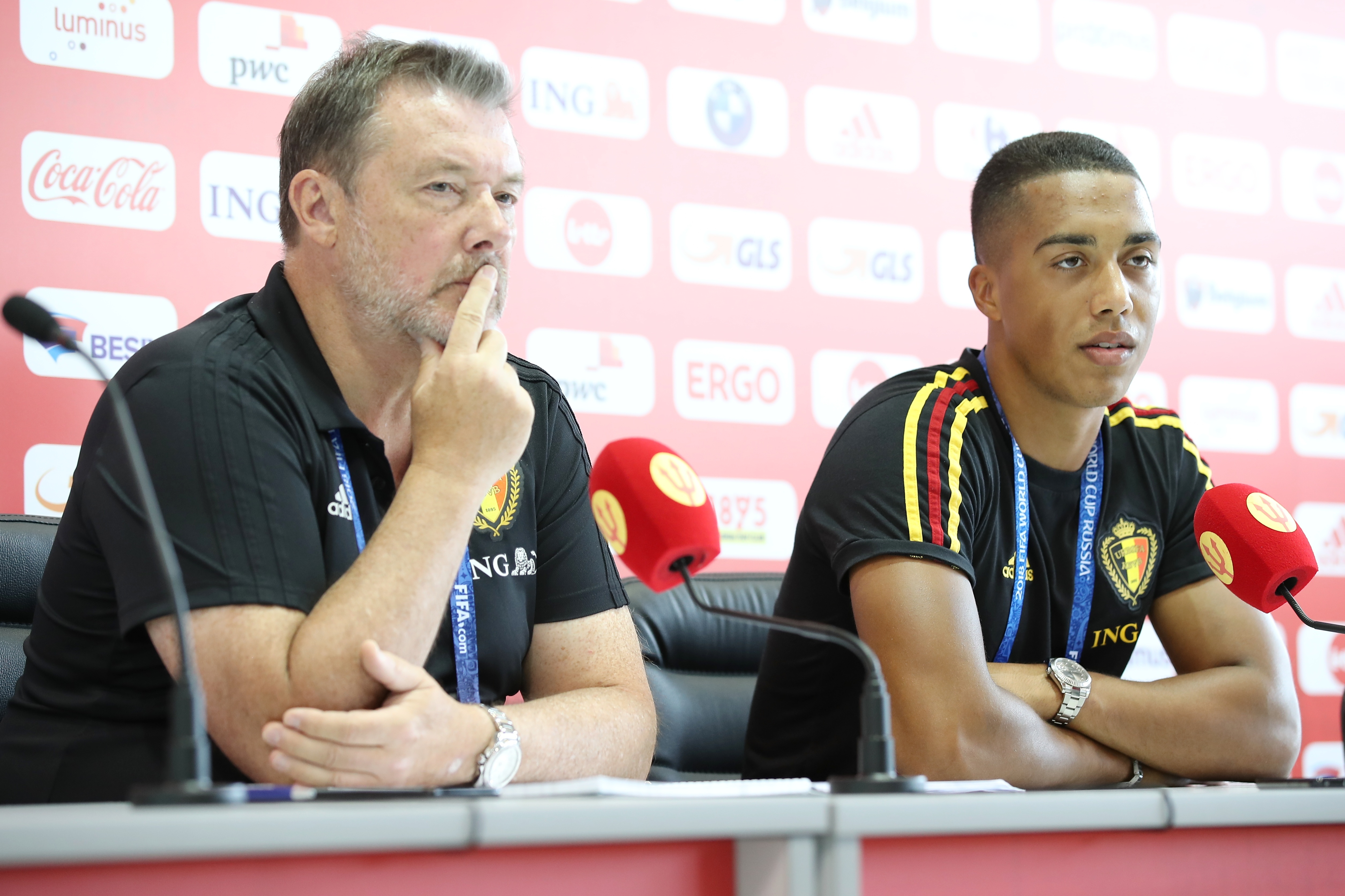 马来西亚队横扫德国队，黄鸭组合扛起全队