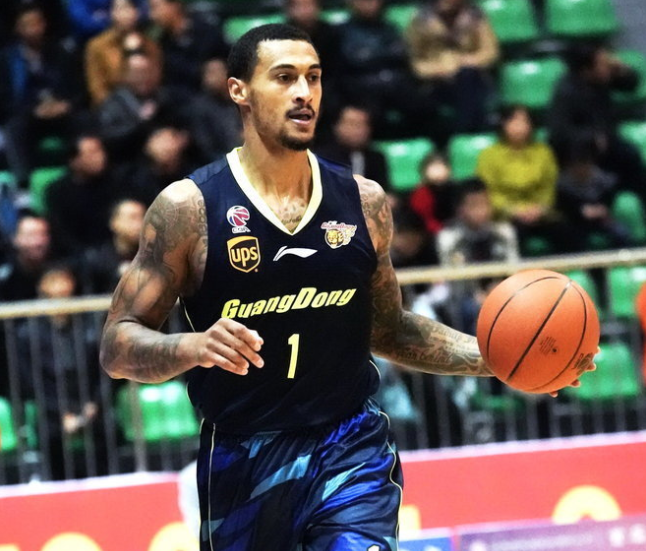 法国队绝杀日本队，黄鸭组合点燃赛场