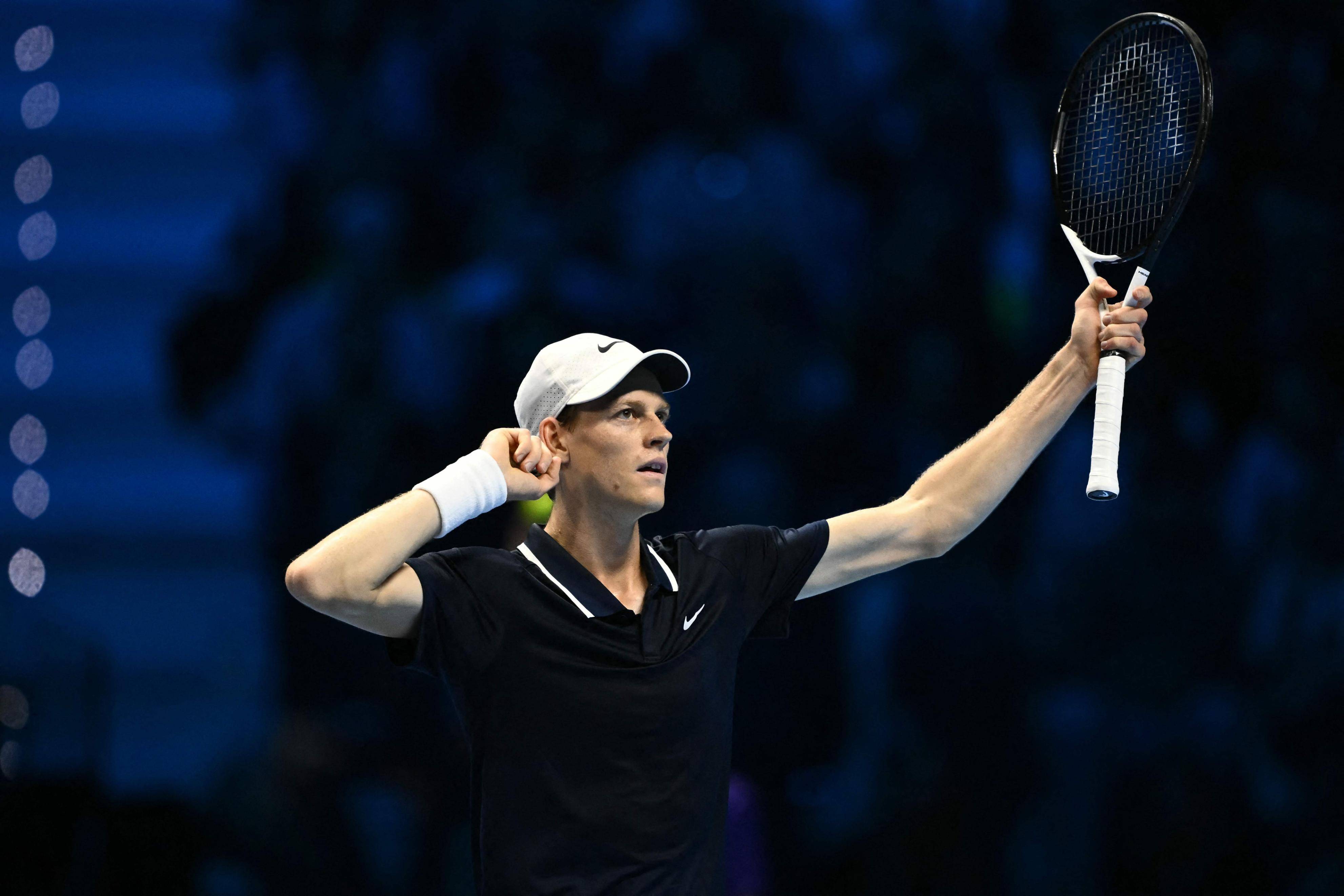 德国网球队鏖战日本网球队，克耶高斯打破历史纪录