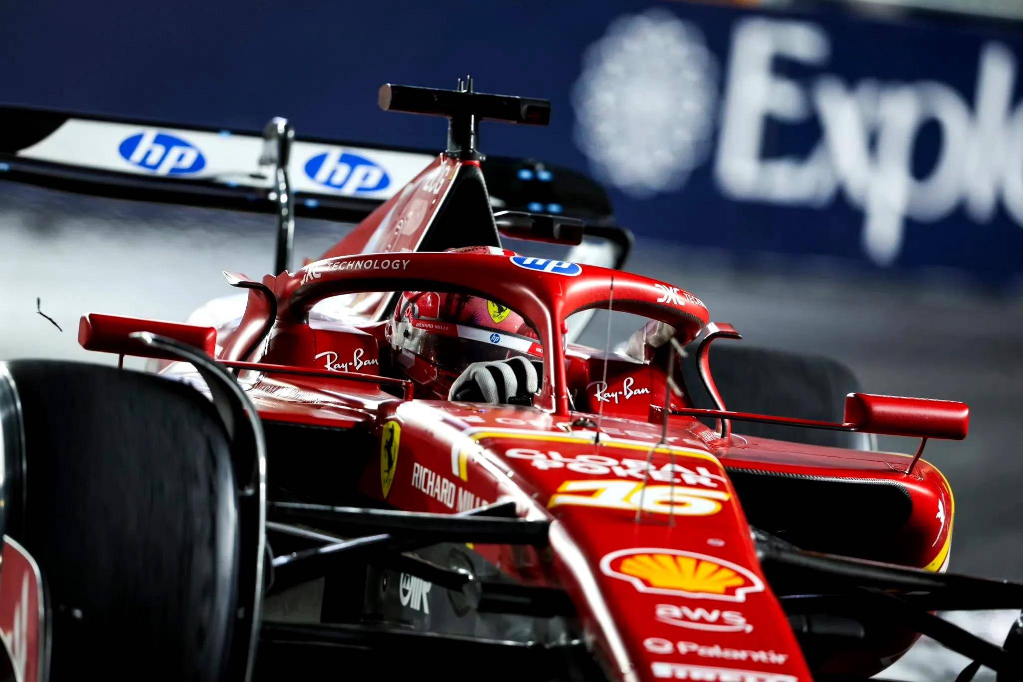 索伯车队鏖战红牛二队，勒克莱尔关键制胜