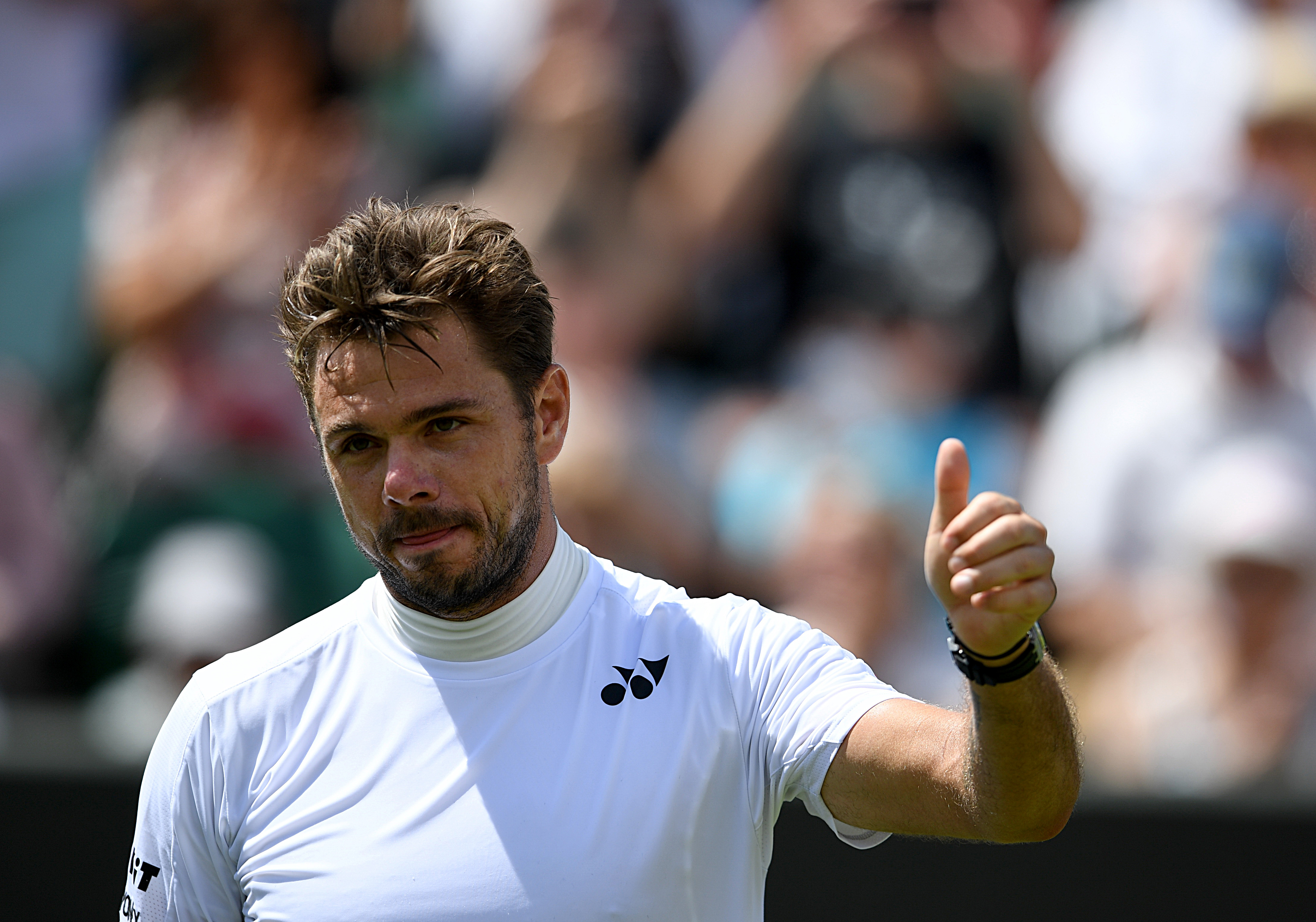 世界网球队力克日本网球队，瓦林卡爆发神勇