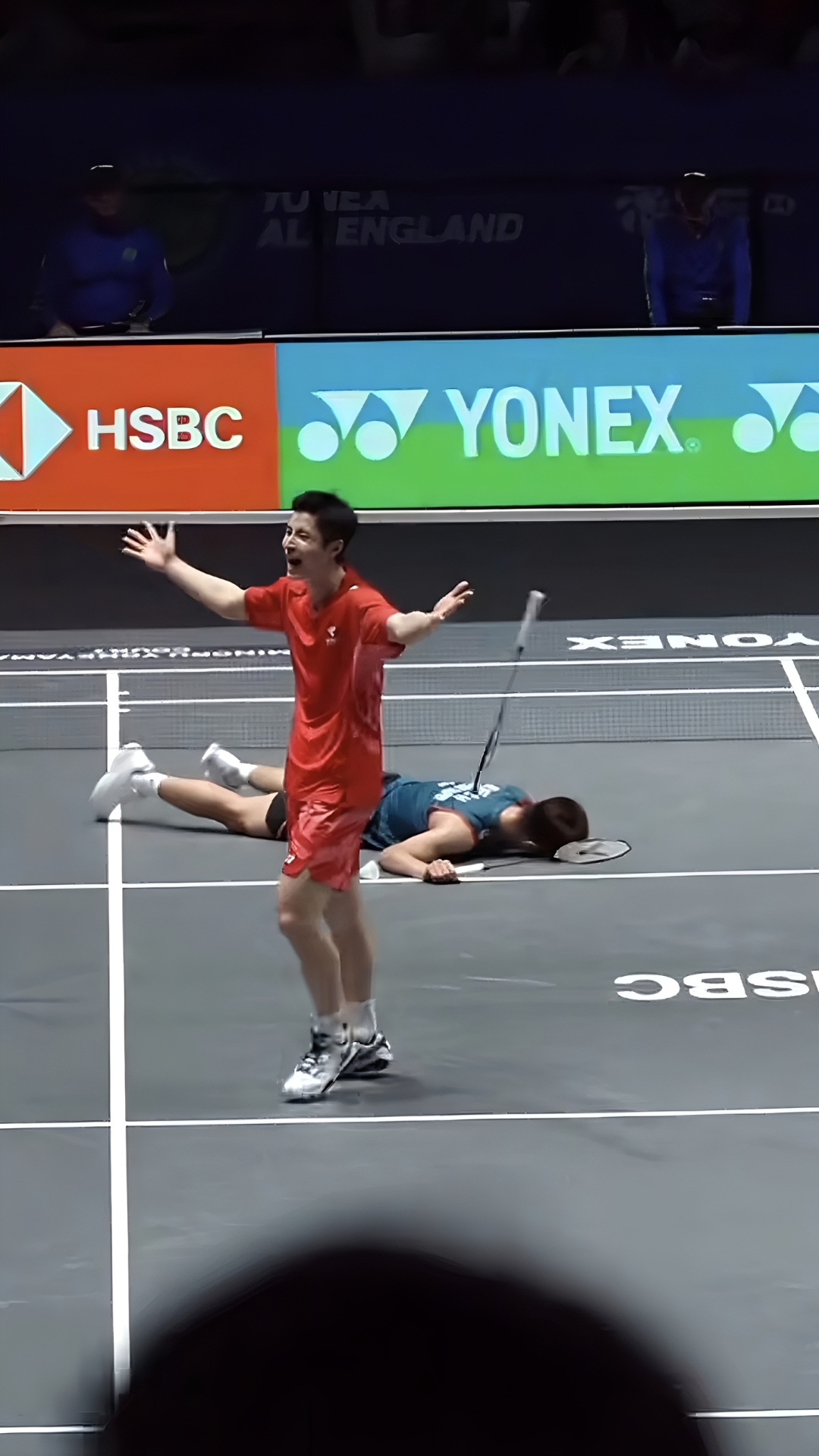 印度队险胜马来西亚队,石宇奇统治全场 印度队险胜马来西亚队,石宇奇统治全场