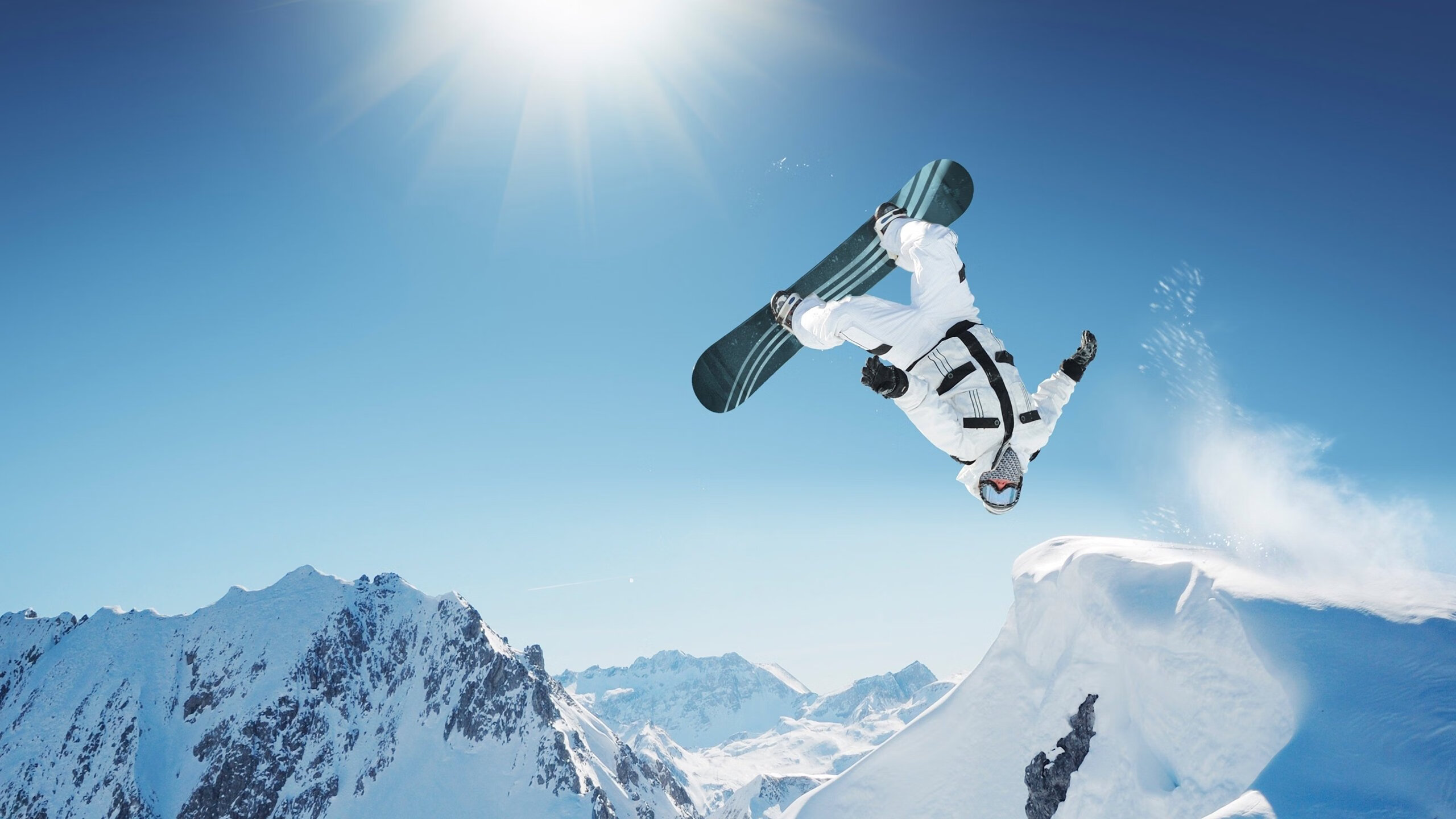 疆场绝境逢生,西甲德比封神,体育精神的双重奏