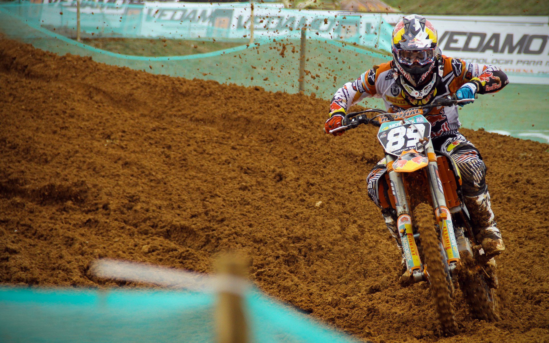 当张继科扛起全队,英格兰险胜背后,一场超越比球的较量